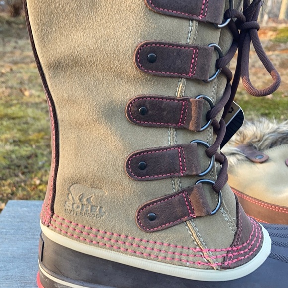 Sorel Joan Of Arctic❄️Boots - Picture 7 of 9